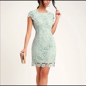 Lulus Green Lace Dress size Small